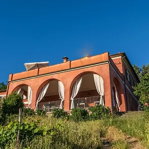Agriturismo Cerrolungo Alloggio per agriturismo La Spezia